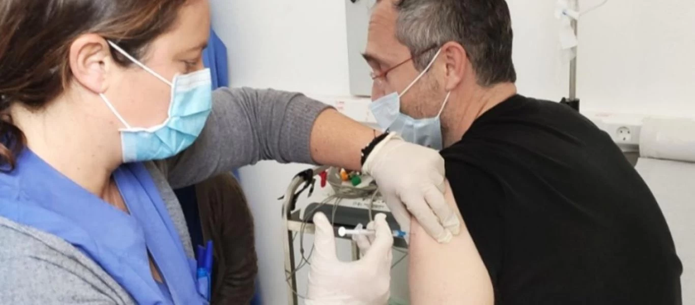 ΗΠΑ: Νεκρός από covid 21χρονος φοιτητής αν και πλήρως εμβολιασμένος